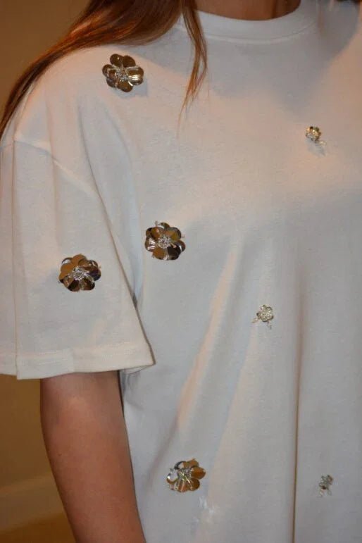 Ambika Witte T-shirt met Sequin Bloemen – T-Shirts van Ambika, kleur One Size, maat | JoAnnco