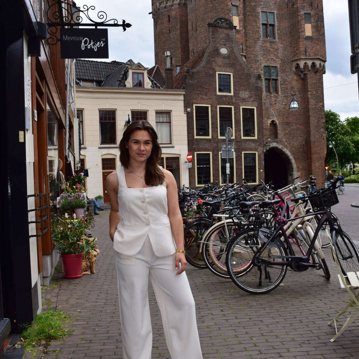 Co-ord set met broek stylen: zo haal je vijf outfits uit één set