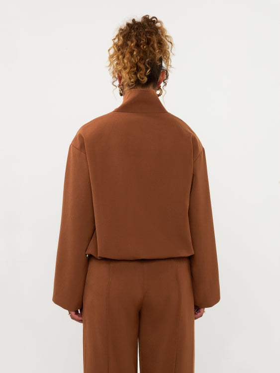 Jasje in camel | Ydence Davis | Jo&Co Club