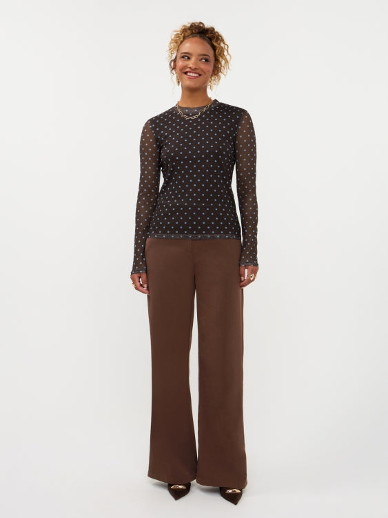 Top in bruin | Ydence Bailey | Jo&Co Club