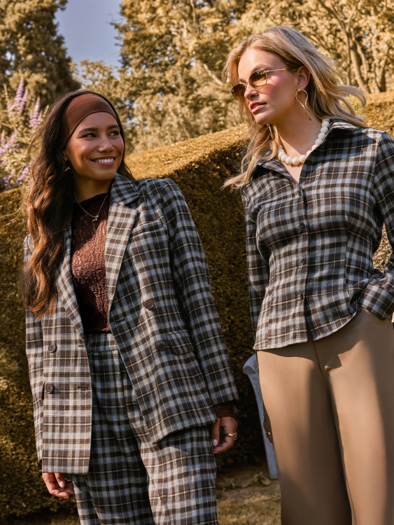 Blouse in bruinblauwe ruit | Ydence Tamila | Jo&Co Club