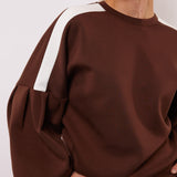 Fluresk Keilani sweater bruine met witte schouders