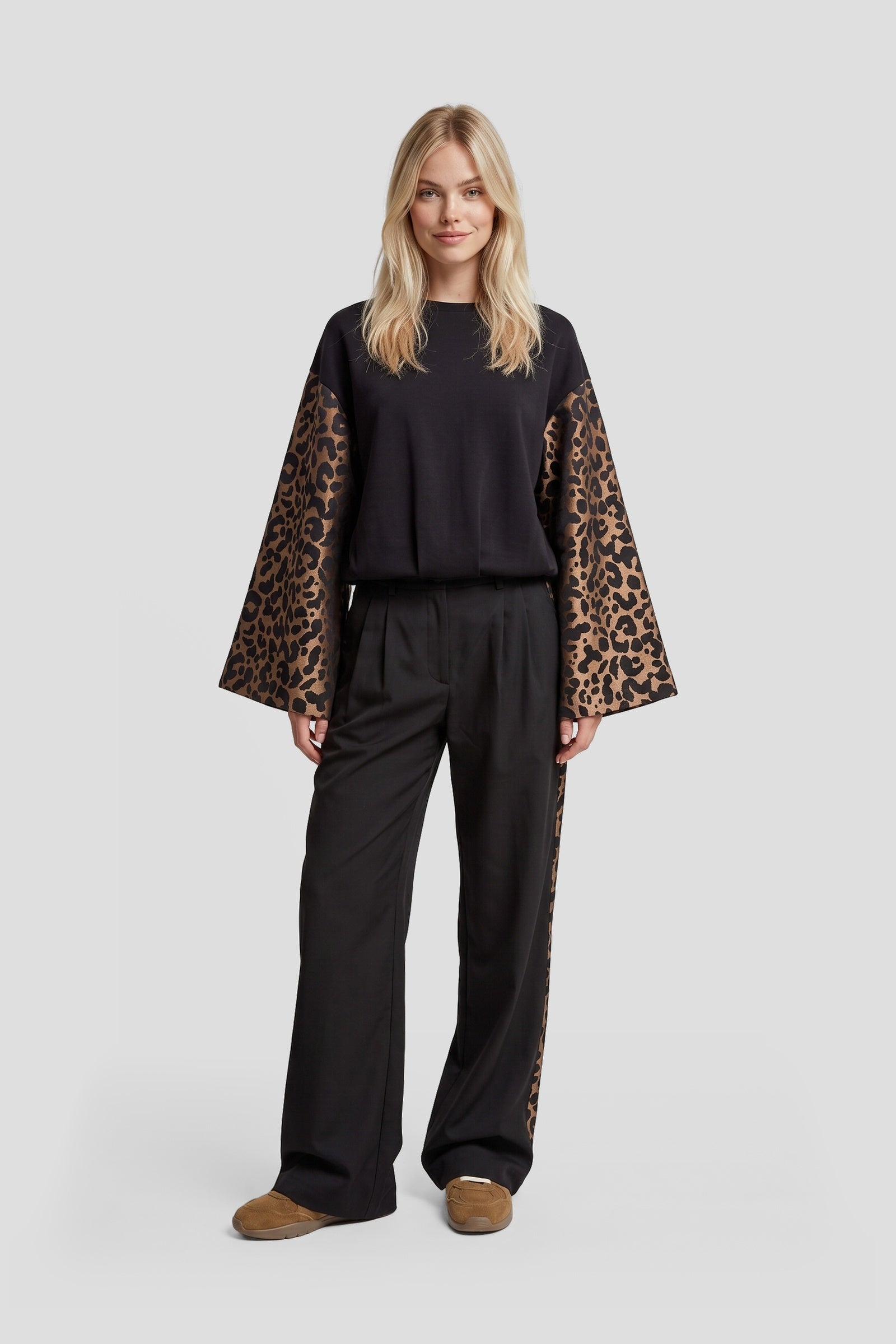 Fluresk Imani pants in black/light camel | Jo&Co Club