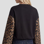 Fluresk Liana sweater in black/light camel | Jo&Co Club