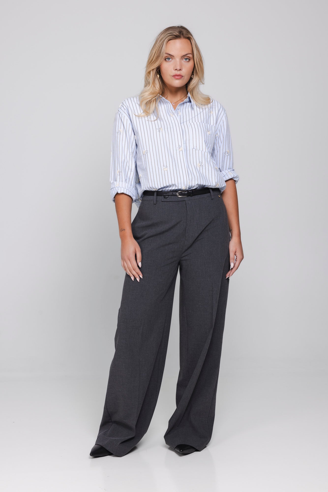 Accentil Nika pants in lizard grey | Jo&Co Club