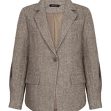 Vrijstaande productfoto van een blazer in bruin op een witte achtergrond | Ydence Prim | Jo&Co Club