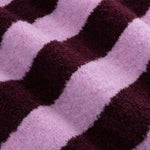 Detailopname van de stof van een vest in violet | Ydence Felicity | Jo&Co Club