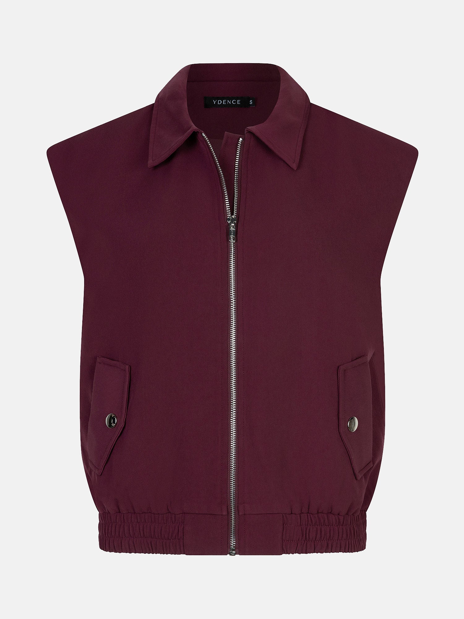 Productfoto van de voorkant van het danielle gilet van ydence in burgundy met rits aan de voorkant.