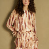 Bruine tie-dye top met lange ballonmouwen en V-hals