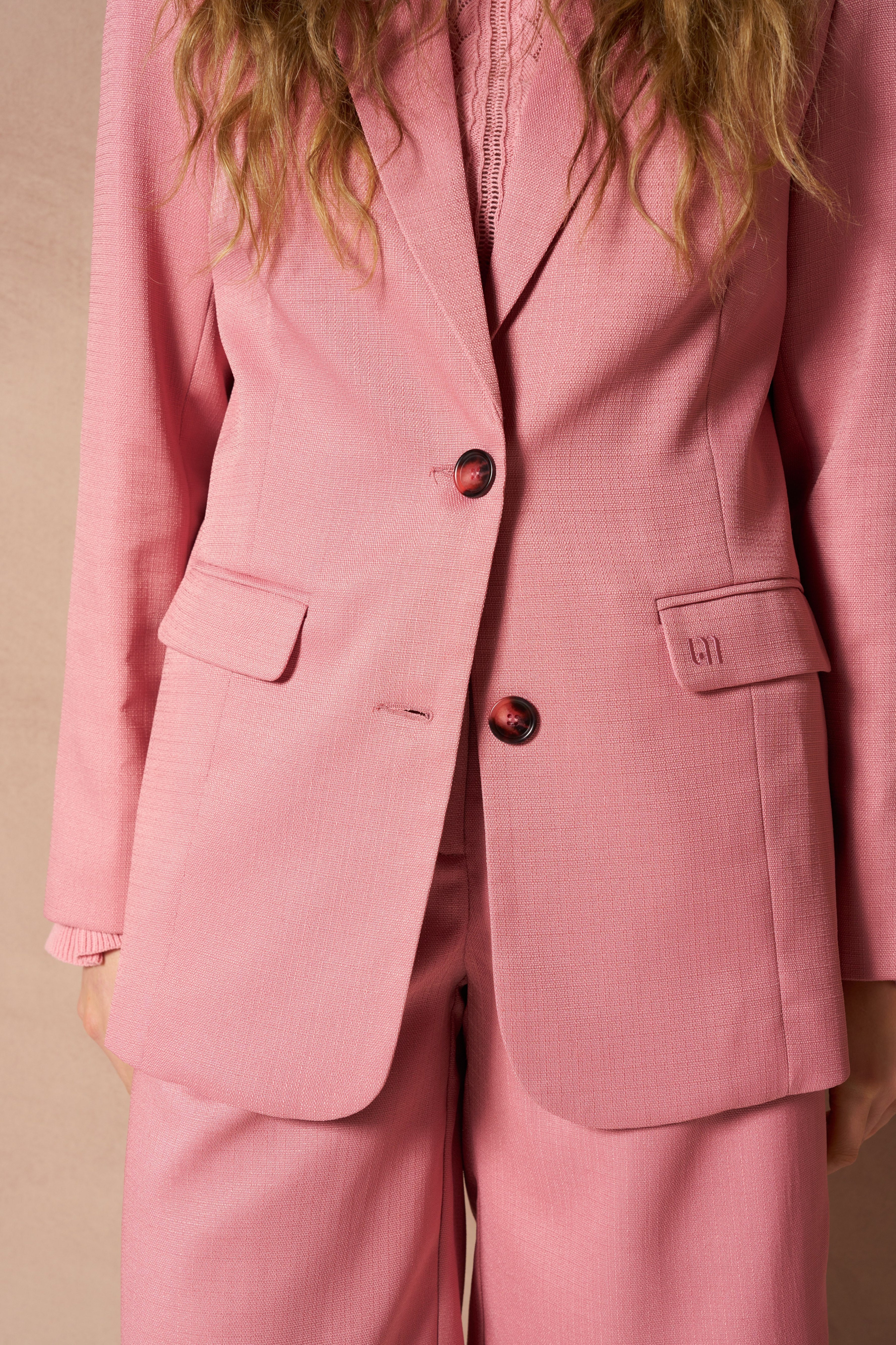 Inge - Structure Straight Coral | Jo&Co Club