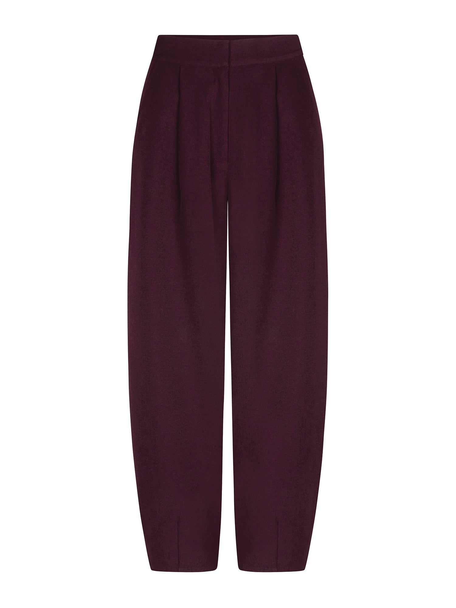 Vrijstaande productfoto van een broek in aubergine op een witte achtergrond | Ydence Blythe | Jo&Co Club
