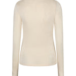 Dit is een productfoto van de achterkant van een aansluitende top | Lofty Manner Ilen - Draped Neck Basic | Jo&Co Club