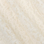 Detailopname van de stof van een top in ecru | Ydence Roberta | Jo&Co Club