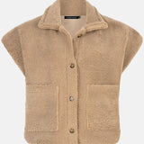 productfoto van de voorzijde van het rejou jacket van ydence van teddy stof.