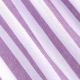 Close-up van de paars-wit gestreepte linnenmix stof van de Mima short van Ydence.