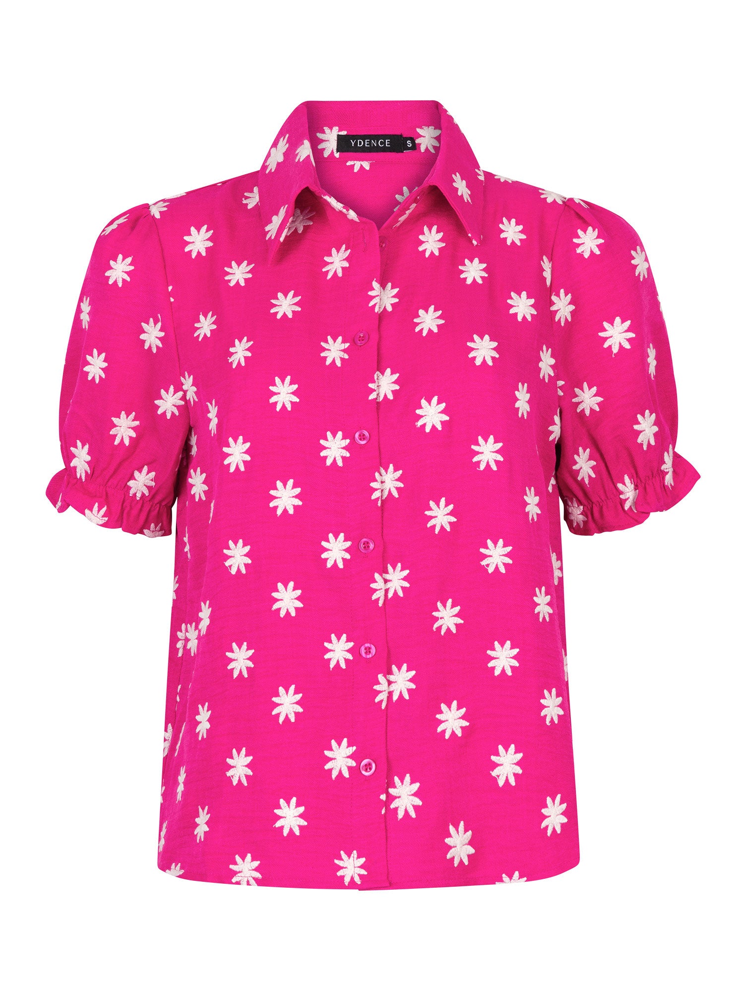 Felroze Vivienne blouse van Ydence met korte pofmouwen en witte bloemenborduursels – zomers en vrouwelijk.