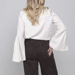 Achterkant blouse met wijde mouwen Accentil Aylae | Jo&Co Club