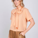 Accentil Calme Blouse | Peach