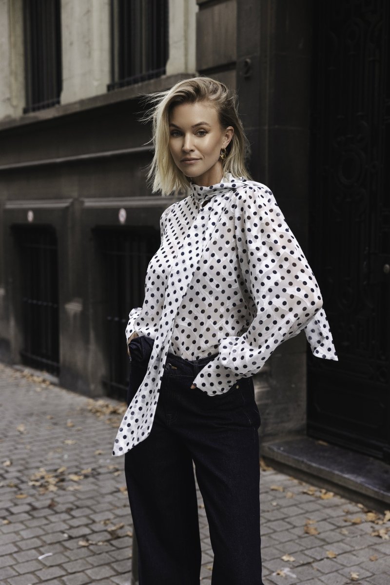 Accentil Elara blouse winter white | Jo&Co Club