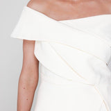 Accentil Tessa top | Off-white in Gebroken wit, getailleerd