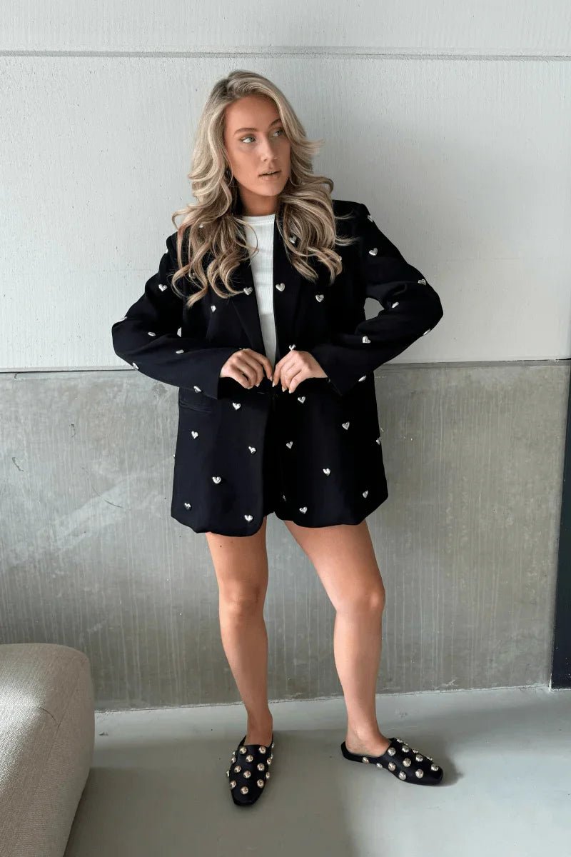 Ambika LouLou Zwarte Blazer met Hartjes – Blazers van Ambika, kleur L, maat | JoAnnco
