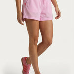 Lichtroze mesh short voor dames – sportieve short met trekkoord en steekzakken | Jo&Co Club