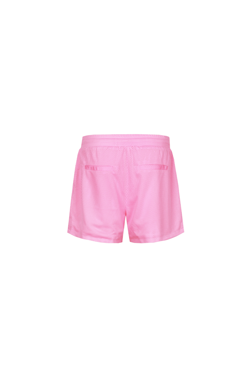 Fluresk shorts in Blush Rose – achterkant van roze mesh short met achterzakken | Jo&Co Club