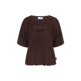 Donkerbruin T-shirt met pofmouwen en tonale tekstprint, productfoto | Fluresk Dez T-shirt | Jo&Co Club
