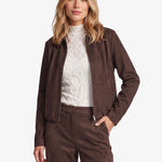 Donkerbruin suedine jack met rits, vooraanzicht | Fluresk Ginny jacket | Jo&Co Club