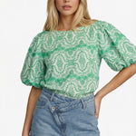 Shorts shorts lichtblauw – denim short met unieke asymmetrische tailleband | Jo&Co Club