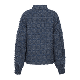 Donkerblauwe blouse met franjestructuur, productfoto achterzijde | Fluresk Kris blouse | Jo&Co Club