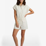 Playsuit gebroken wit – Romper met korte mouwen, knoopsluiting en elastische taille. | Jo&Co Club
