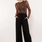 Fluresk Leslie Pants Zwart – Broeken van Fluresk, kleur XS, maat | JoAnnco