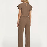 Bruine geribde jumpsuit – jumpsuit met ruchesmouwen en wijde pijpen | Jo&Co Club