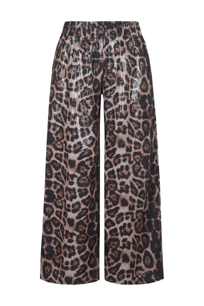 Panterprint broek Fluresk Esra met pailletten – wijde pijpen en elastische taille, voorkant | Jo&Co Club