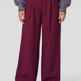 Detail pantalon Fluresk Zumra – riem met gouden gesp, flapjes en bandplooien | Jo&Co Club