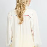 Fluresk Yailin Blouse | Offwhite in Gebroken wit (blouse), stiksels in, Ruimvallend silhouet met volumineuze mouwen