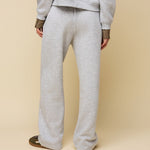 Achterkant of detail grijze joggingbroek HEYB Club Celine | Jo&Co Club