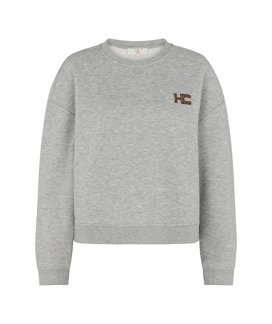 Productfoto grijze sweater met logo HEYB Club Celine | Jo&Co Club