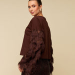 Achterkant of detail top met verenmouwen HEYB Club Dani in bruin | Jo&Co Club