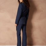 Blazers Ilana - Pinstripe Tailored Dark Blue – Krijtstreep blazer met ceintuur, van achteren | Jo&Co Club