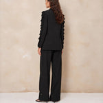 Achterkant blazer Lofty Manner Jadie met ruches langs de mouwen | Jo&Co Club