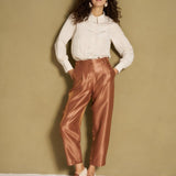 Caramel satijnen broek met hoge taille en getaperde pijp