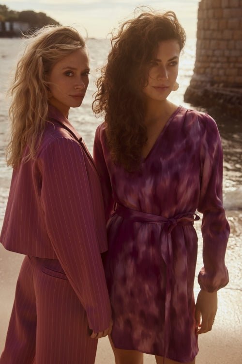 Lofty Manner Trouser Junae | Mauve pink in Gedempte oudroze-aubergine, wide leg