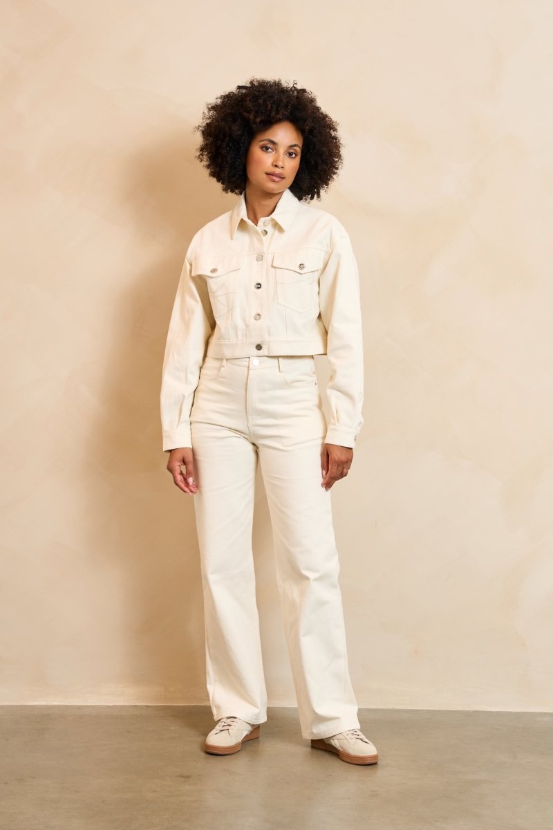 Lofty Manner Jacket Iselin | Ecru in Ecru, tweedelige set bestaande uit een cropped jack en een broek met wide leg