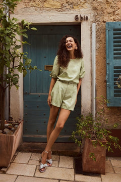 Lofty Manner Short Raisa in mint