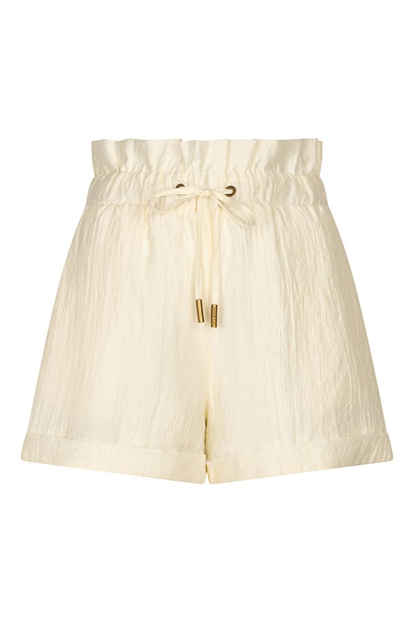 Vrijstaande productfoto van een korte broek in een gebroken witte kleur | Lofty Manner Charlotte | Jo&Co Club