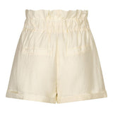 Een vrijstaande productfoto van de achterkant van een korte broek in gebroken wit | Lofty Manner Charlotte | Jo&Co Club