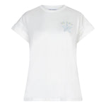 Een wit T-shirt, vrijstaand gefotografeerd op een witte achtergrond | Lofty Manner Ches | Jo&Co Club