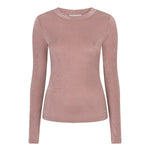 Productfoto lichtroze longsleeve Jessy – aansluitende top met hoge ronde hals, voorkant | Jo&Co Club